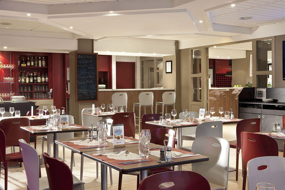 Campanile Lyon Ouest Tassin Hotel Restaurant photo